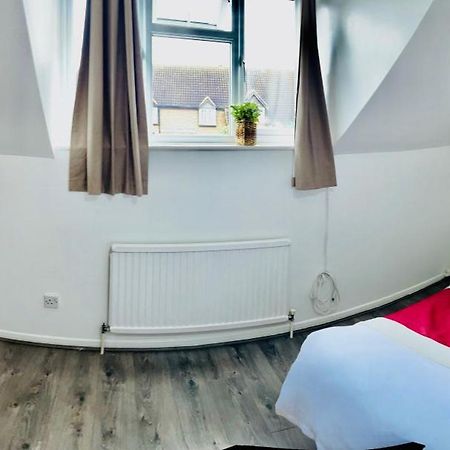 The Herald House Dartford 3 Bedroom Apartment Exterior photo