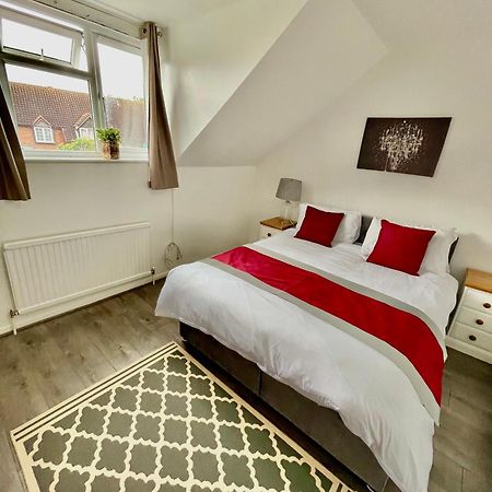 The Herald House Dartford 3 Bedroom Apartment Exterior photo