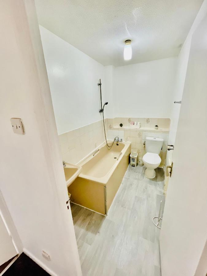 The Herald House Dartford 3 Bedroom Apartment Exterior photo